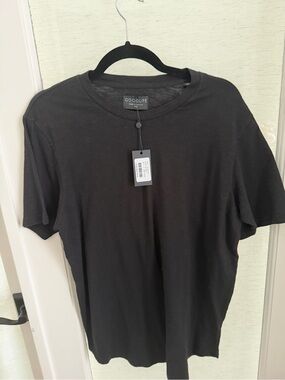 Goodlife Men's Black Short Sleeve Crewneck Tee